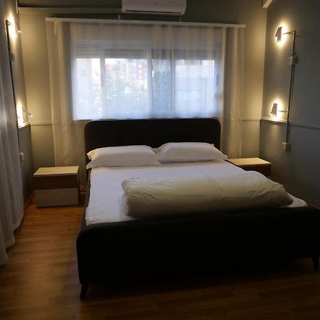 Mandarine Hostel 地拉那 外观 照片