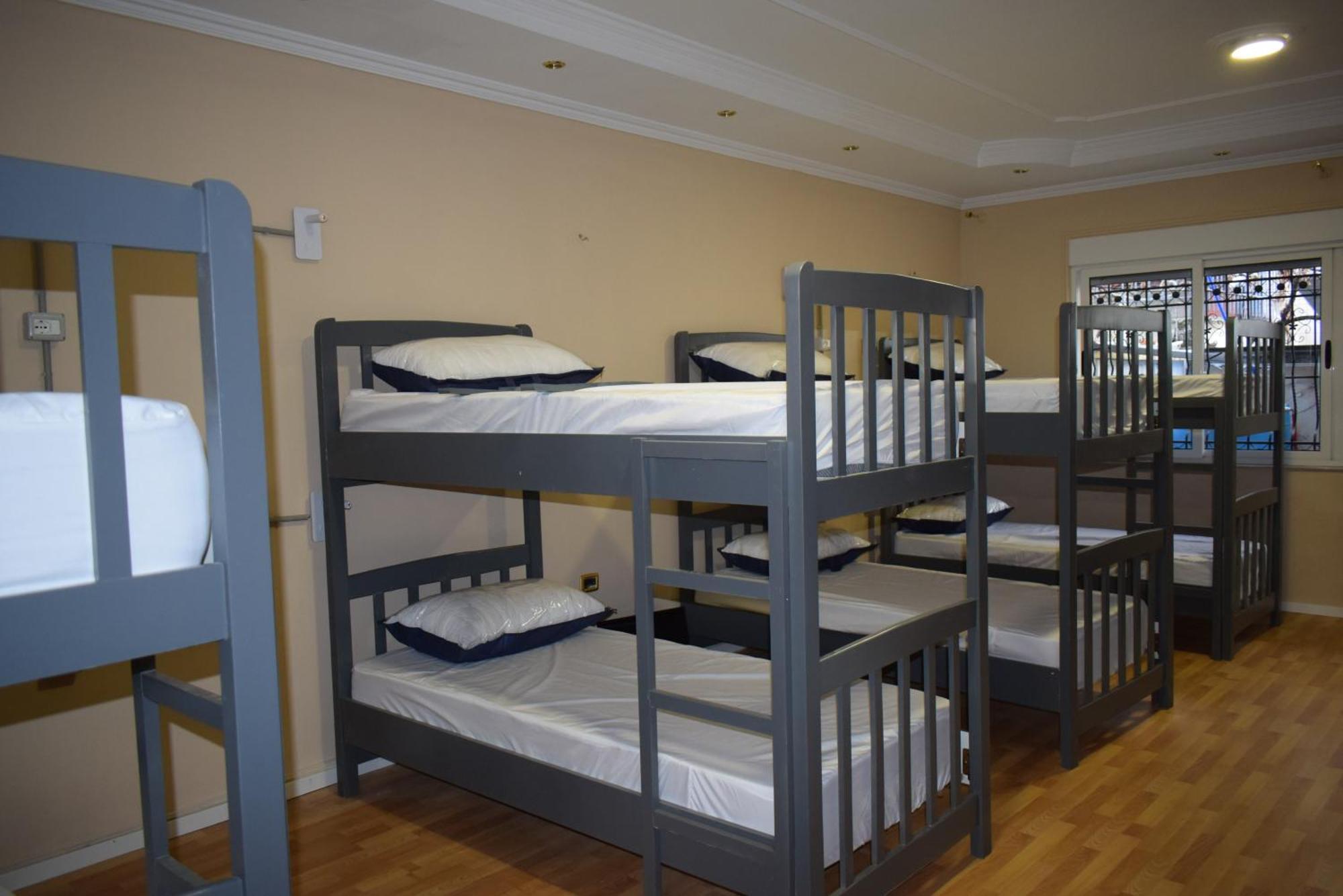Mandarine Hostel 地拉那 外观 照片