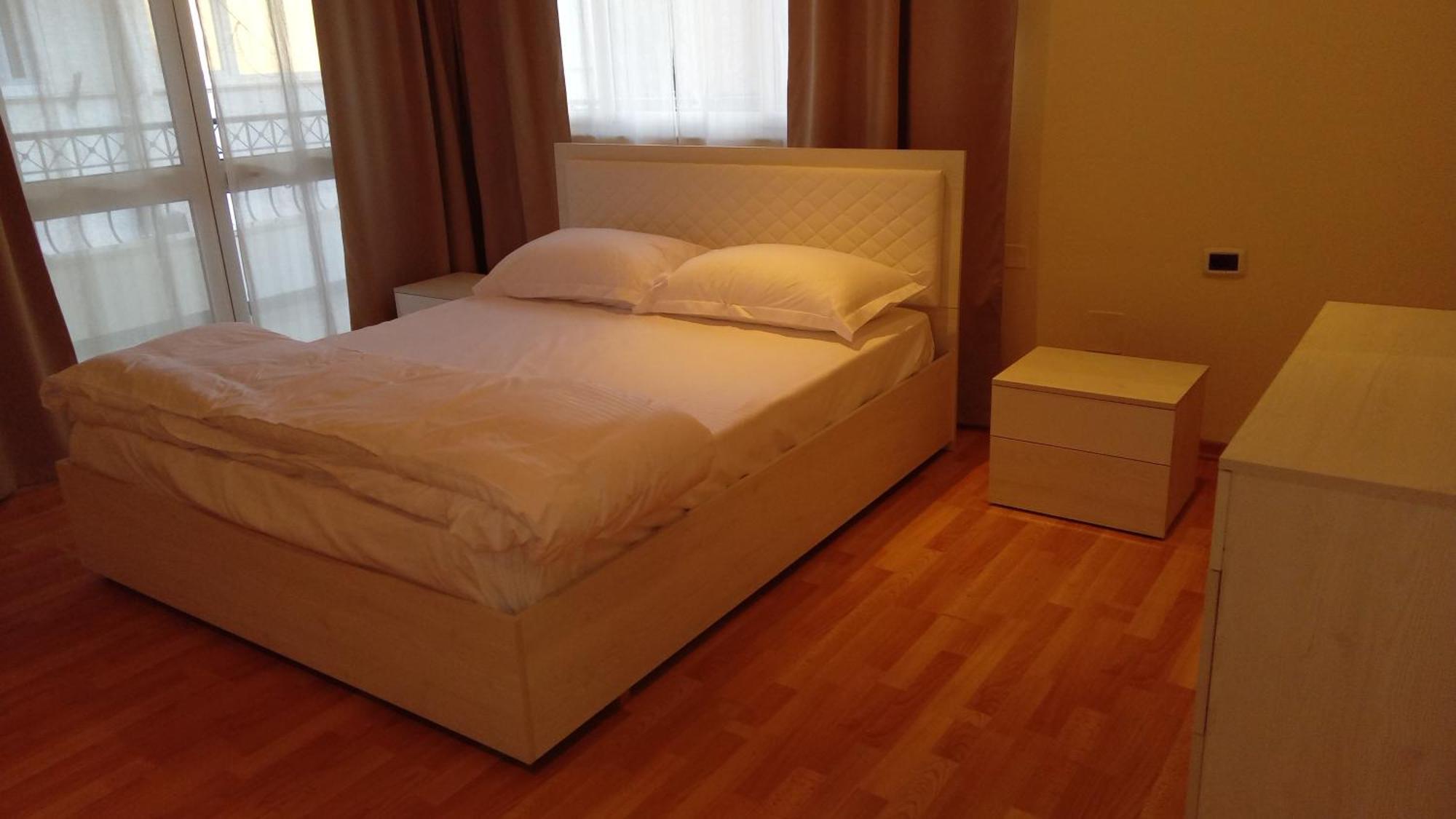 Mandarine Hostel 地拉那 外观 照片