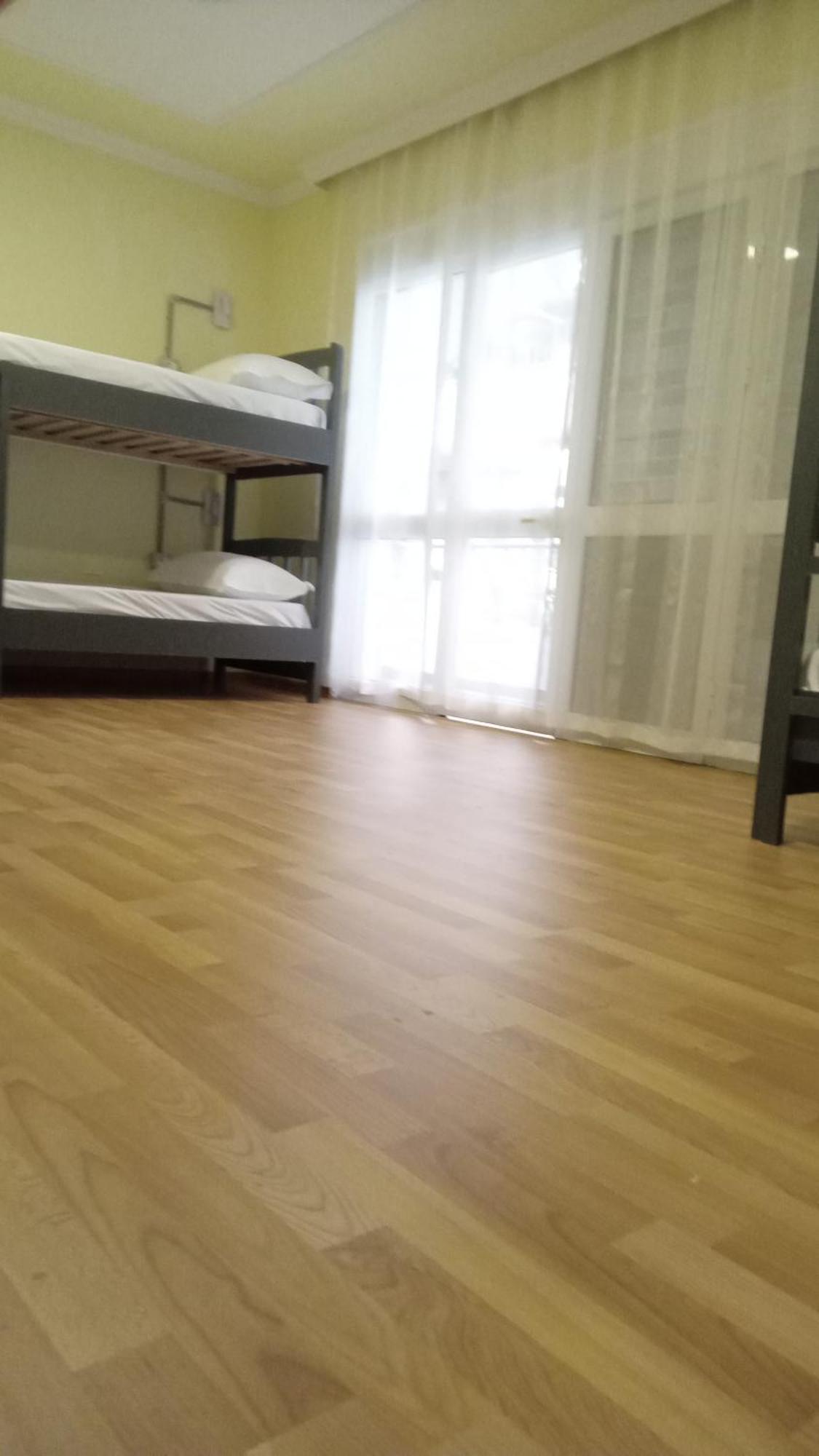 Mandarine Hostel 地拉那 外观 照片