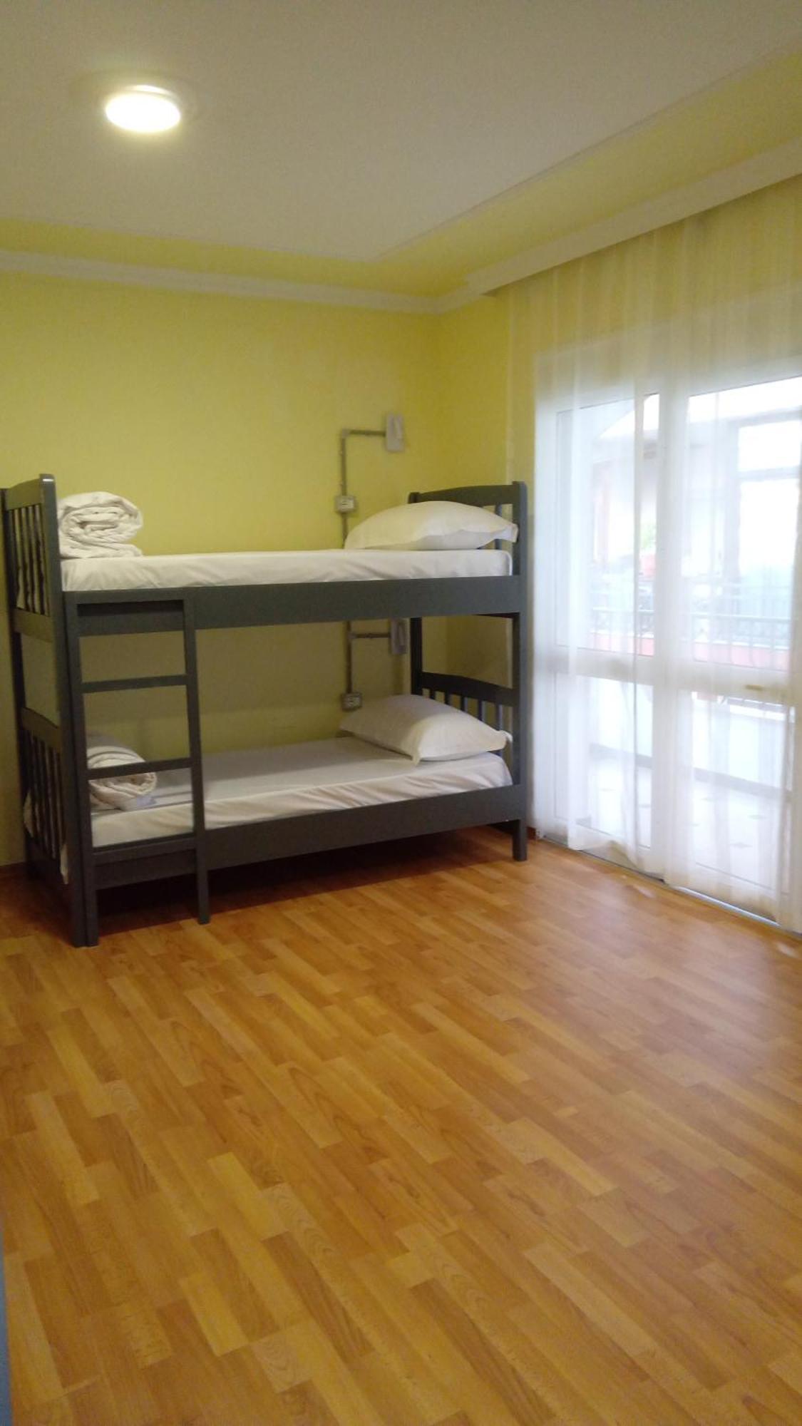 Mandarine Hostel 地拉那 外观 照片