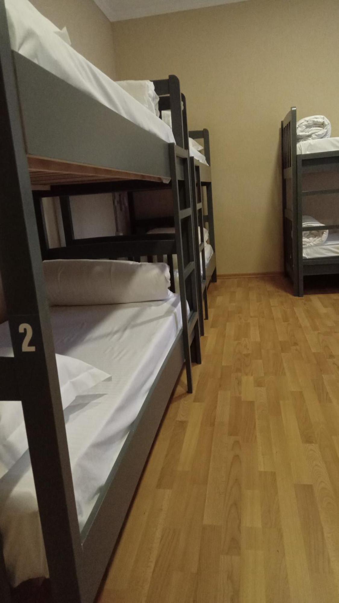 Mandarine Hostel 地拉那 外观 照片