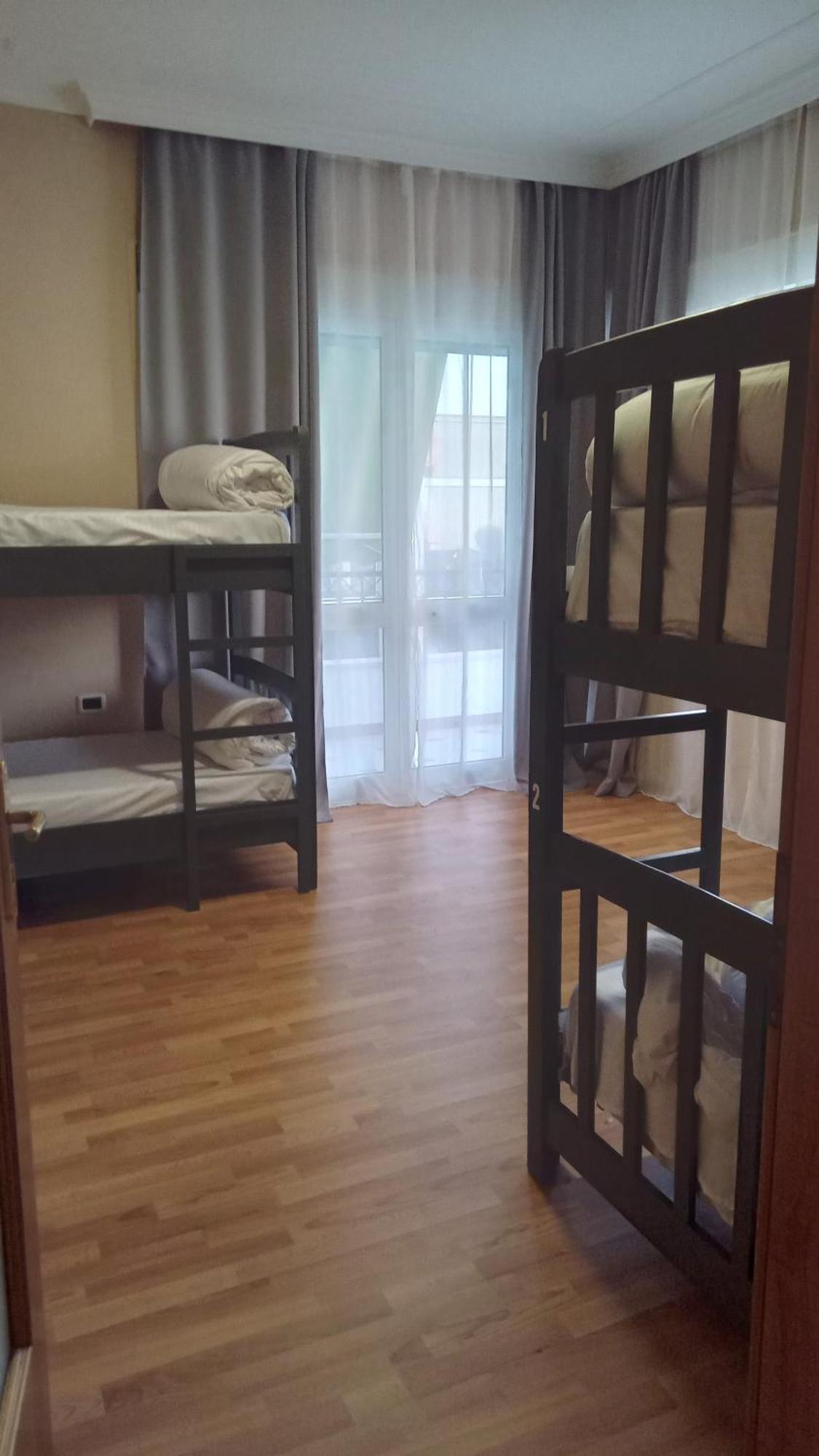 Mandarine Hostel 地拉那 外观 照片