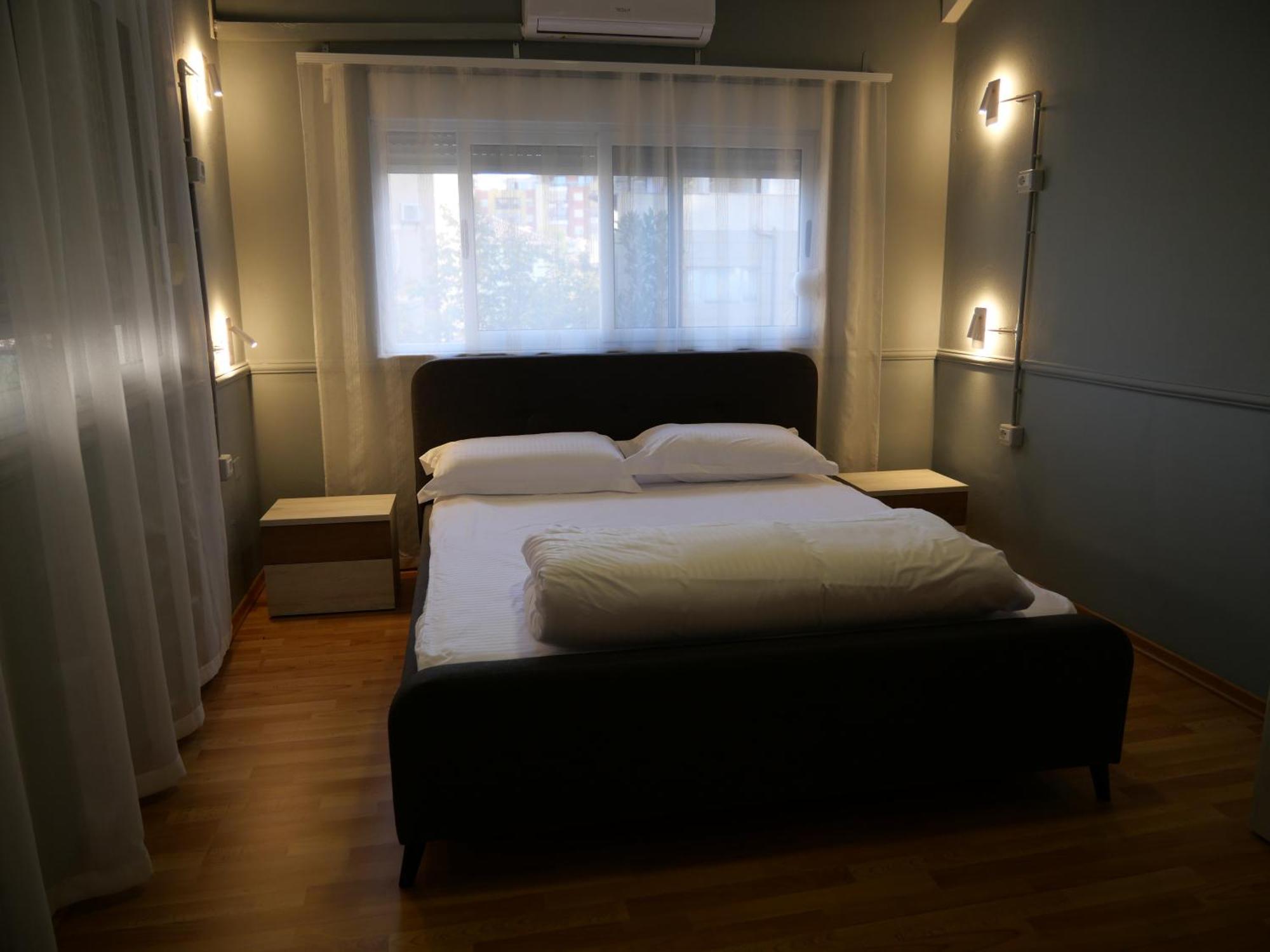 Mandarine Hostel 地拉那 外观 照片