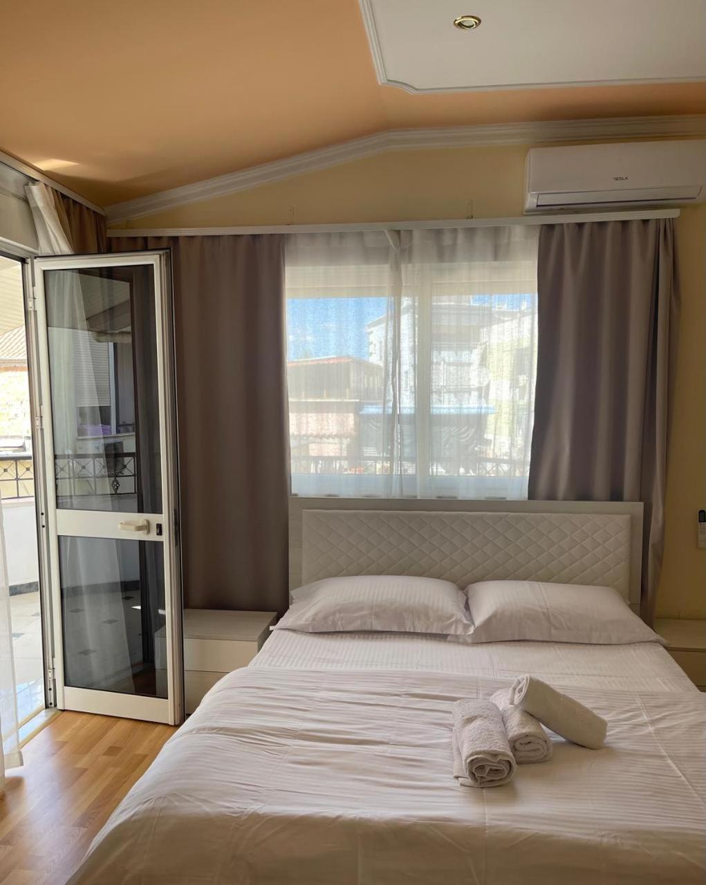 Mandarine Hostel 地拉那 外观 照片