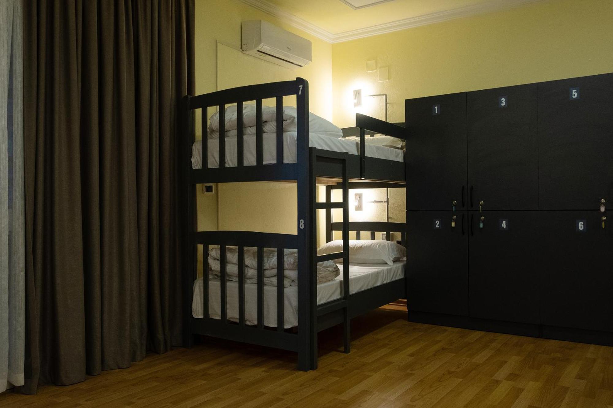 Mandarine Hostel 地拉那 外观 照片