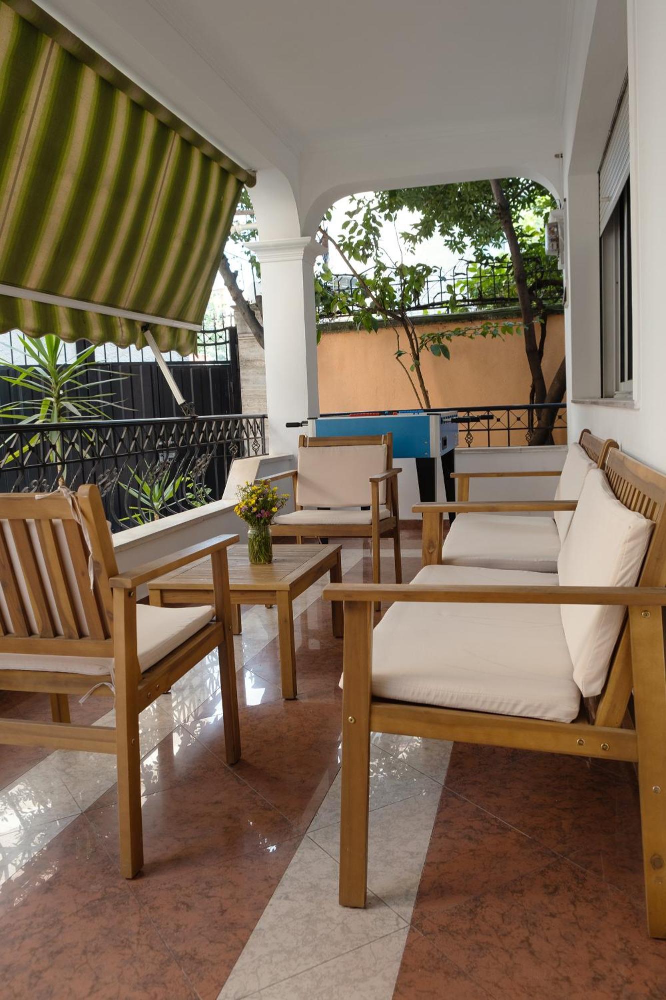Mandarine Hostel 地拉那 外观 照片